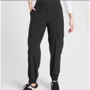 Athleta Chelsea Utility Athletic Loungewear Jogger Black Cargo Pockets Women's S
